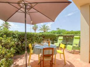 Apartment Les Vagues by Interhome
